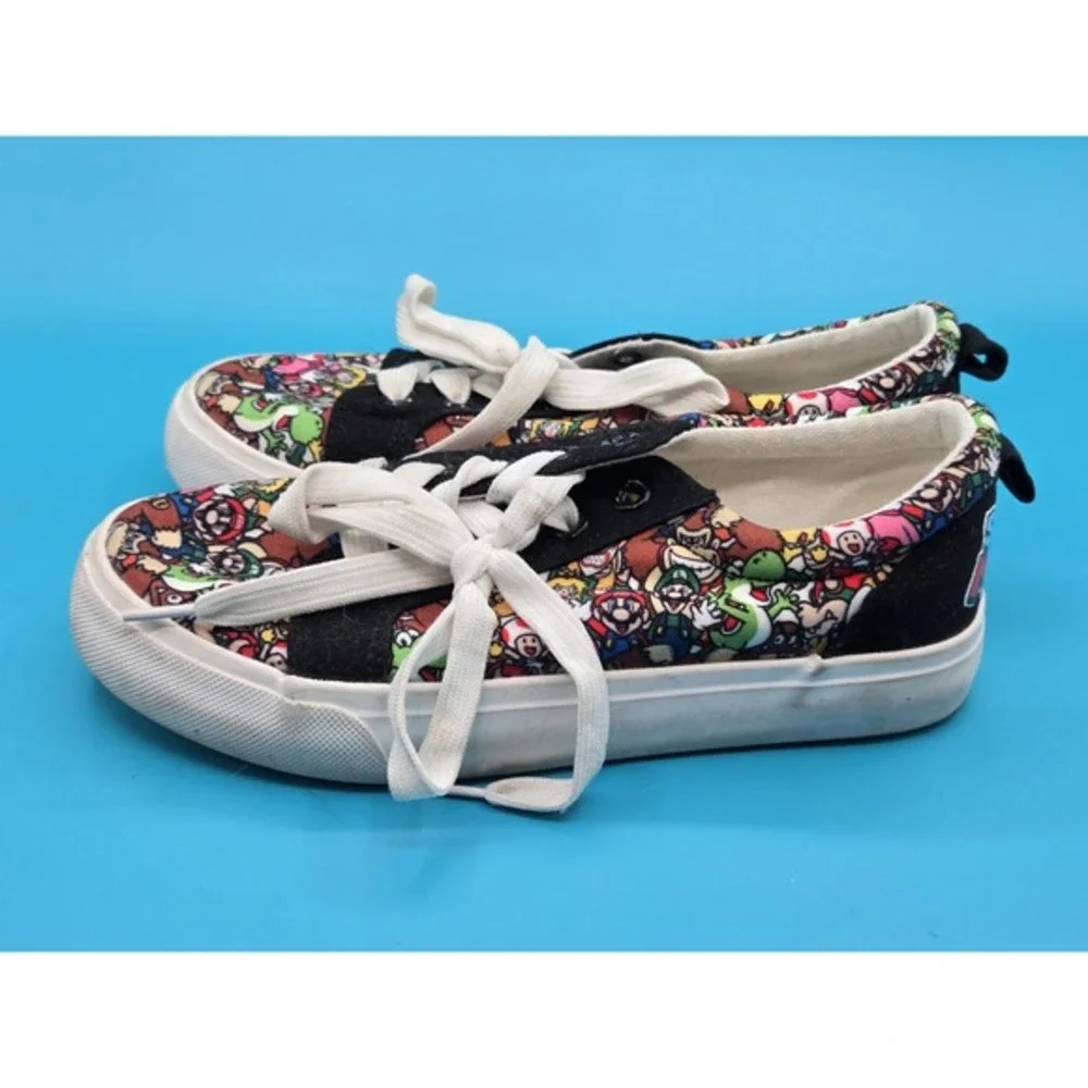 Super Mario Bro Shoes‎ Kids Size 3 Ground Up Low Top Laced
